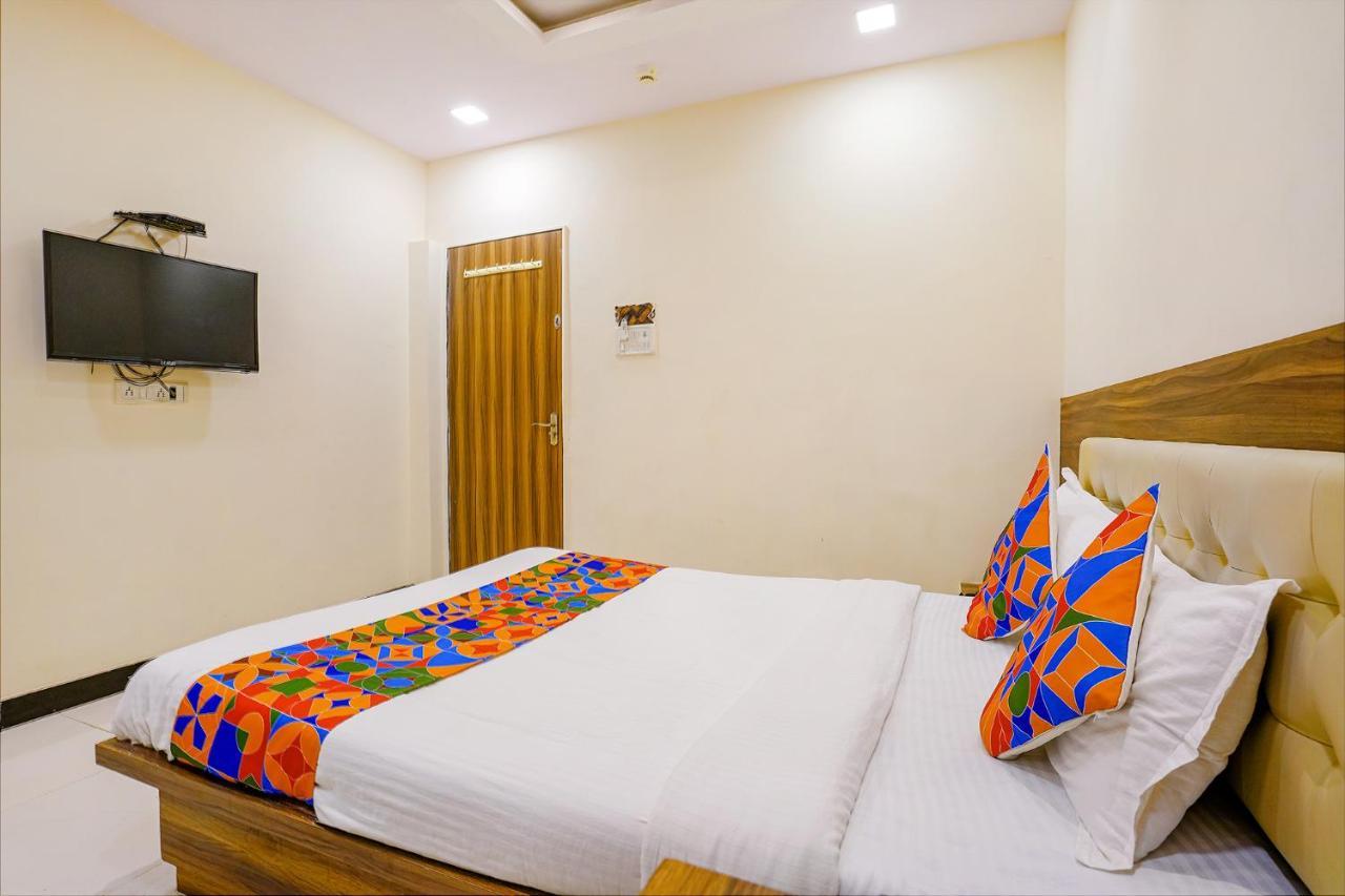 Fabexpress Galaxy Inn Bombaj Exteriér fotografie